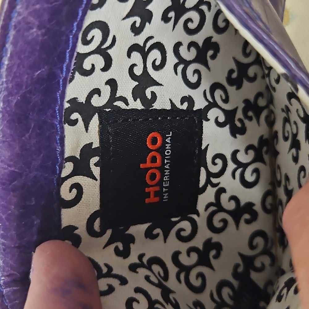 HOBO Deep Purple Leather Card Holder - Picture 4 of 7